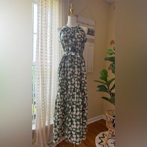Green and White Sleeveless Maxi Sundress